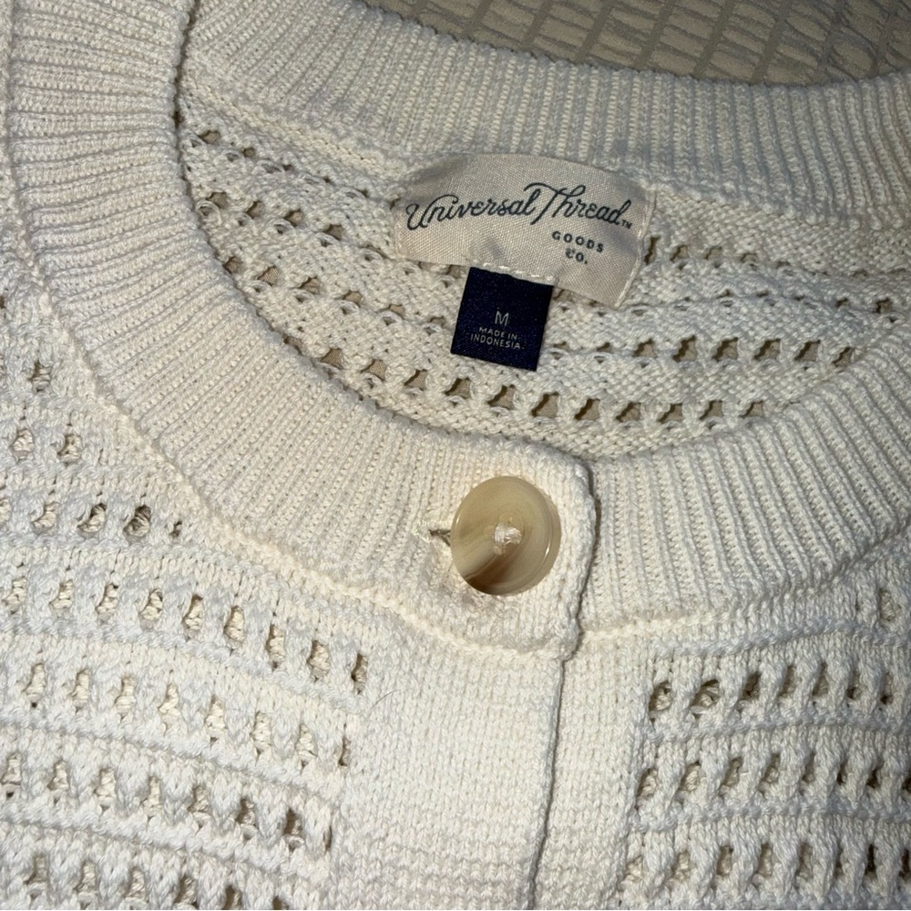 Cream Button Front Open Weave Sweater Vest medium - Picture 3 of 4